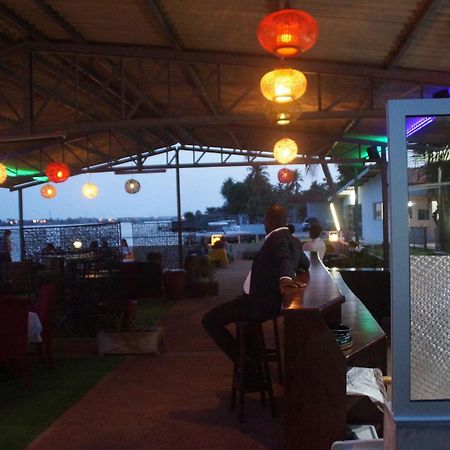 Hotel Le Marly Abidjan Kültér fotó