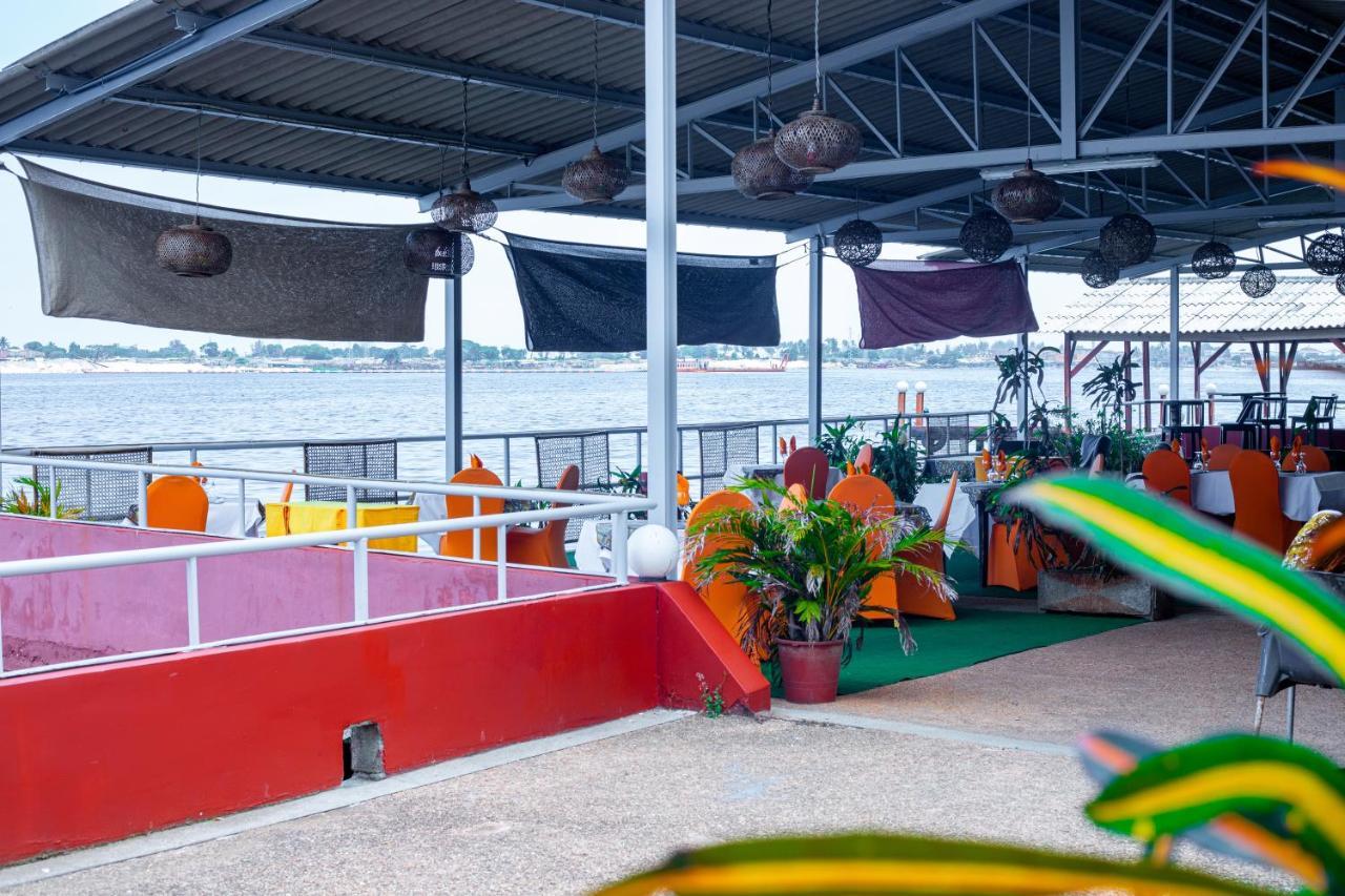 Hotel Le Marly Abidjan Kültér fotó