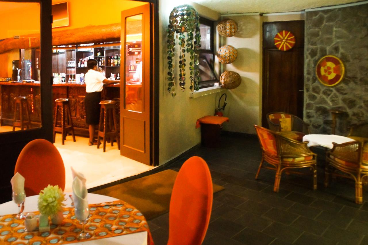 Hotel Le Marly Abidjan Kültér fotó