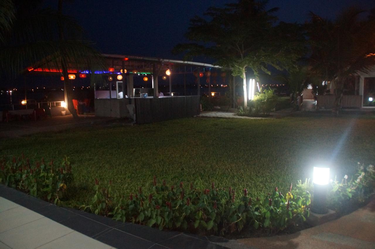 Hotel Le Marly Abidjan Kültér fotó