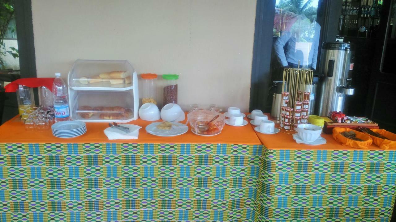 Hotel Le Marly Abidjan Kültér fotó